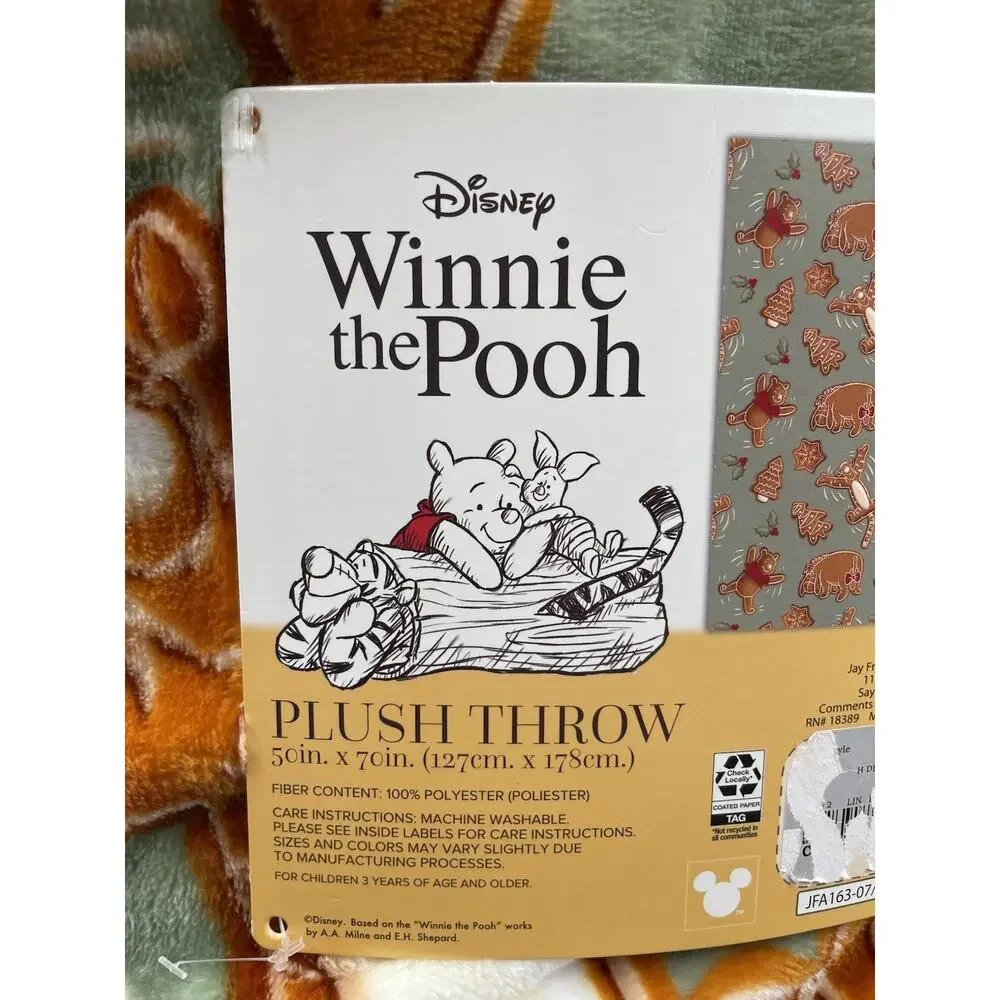 Winnie The Pooh Sugar Cookie Gingerbread Christmas Throw Plush Blanket 50x70 NWT